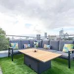 Luxury Penthouse With Private Hot Tub Overlooking Centre Лідс