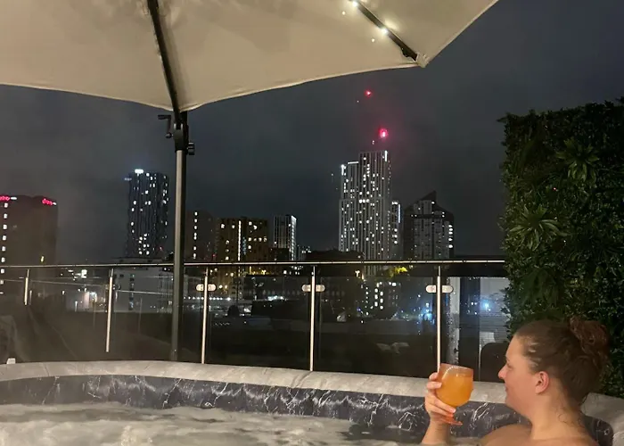 Appartement Luxury Penthouse With Private Hot Tub Overlooking Centre