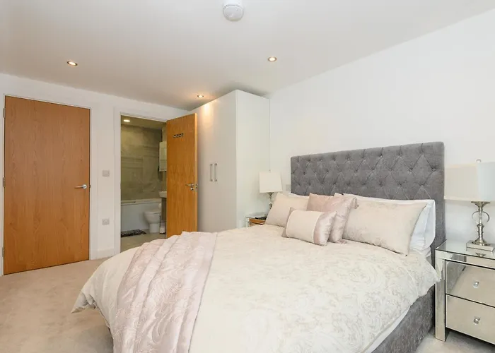 Luxury Penthouse With Private Hot Tub Overlooking Centre Appartement Leeds (West Yorkshire)