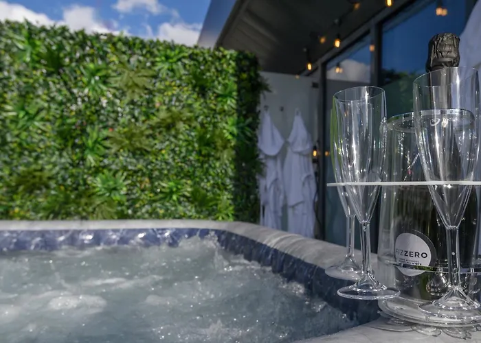 Luxury Penthouse With Private Hot Tub Overlooking Centre Appartement *