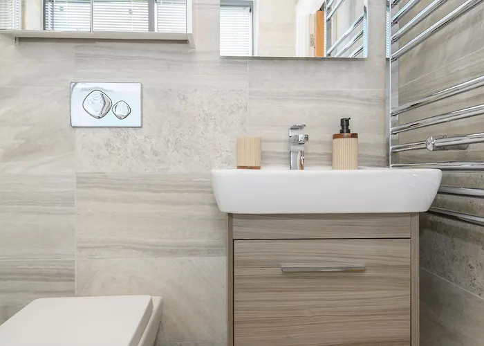 Luxury Penthouse With Private Hot Tub Overlooking Centre Appartement *