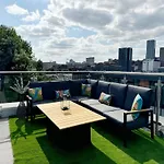 Apartamento Luxury Penthouse With Private Hot Tub Overlooking Centre