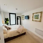 Luxury Penthouse With Private Hot Tub Overlooking Centre Apartamento