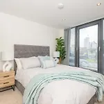 Apartamento Luxury Penthouse With Private Hot Tub Overlooking Centre *