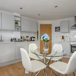 Luxury Penthouse With Private Hot Tub Overlooking Centre Apartamento
