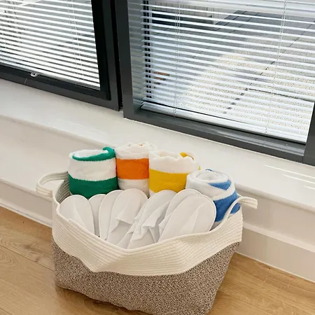 Luxury Penthouse With Private Hot Tub Overlooking Centre Apartment Leeds (West Yorkshire)