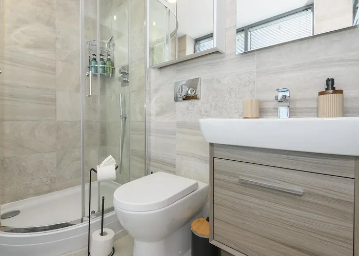 Апартаменти Luxury Penthouse With Private Hot Tub Overlooking Centre