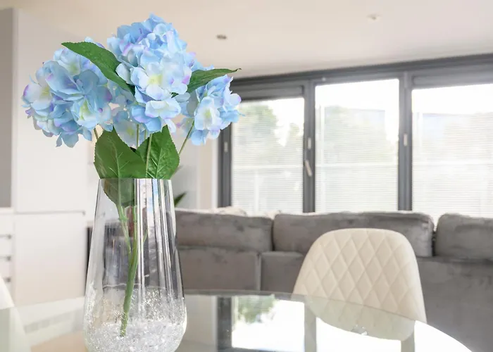 Luxury Penthouse With Private Hot Tub Overlooking Centre Апартаменти Лідс